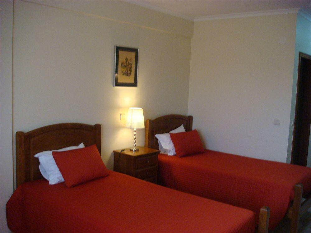 Residencia Santa Marta Hotel Tomar Exterior foto