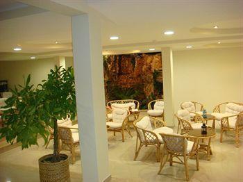 Residencia Santa Marta Hotel Tomar Exterior foto