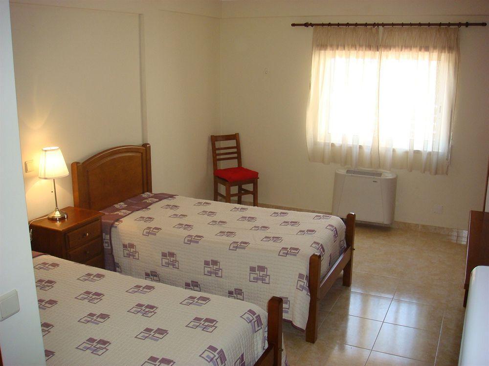 Residencia Santa Marta Hotel Tomar Exterior foto