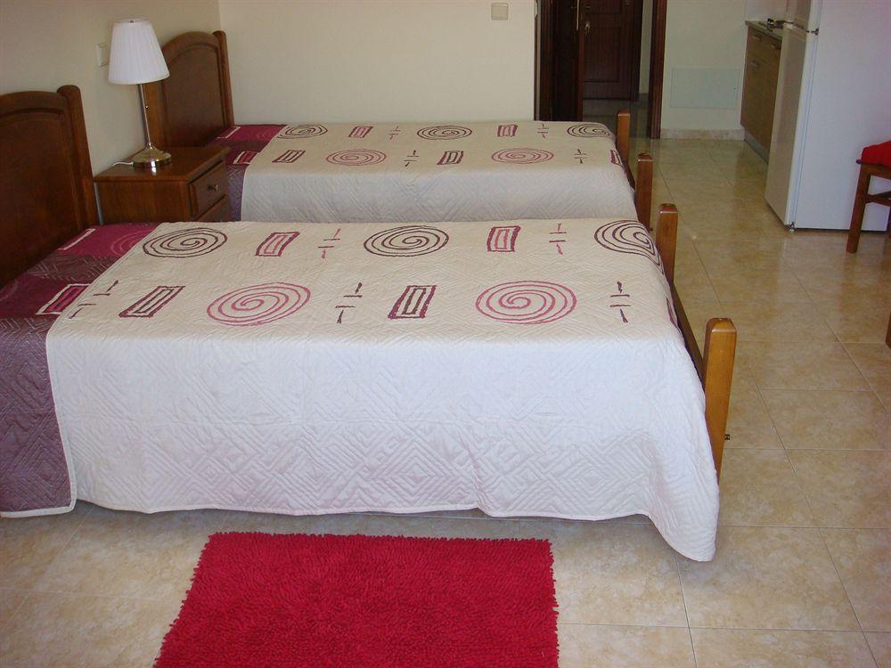 Residencia Santa Marta Hotel Tomar Exterior foto